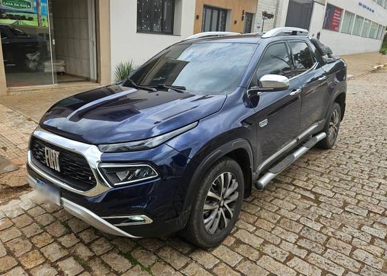 FIAT TORO 2.0 16V TURBO DIESEL RANCH 4WD AT9 FIAT TORO 2.0 16V TURBO DIESEL RANCH 4WD AT9